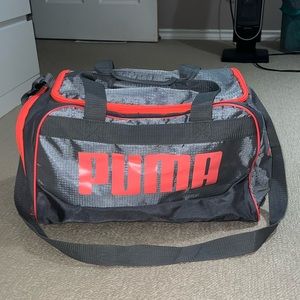 Puma Grey/Pink Duffel Bag